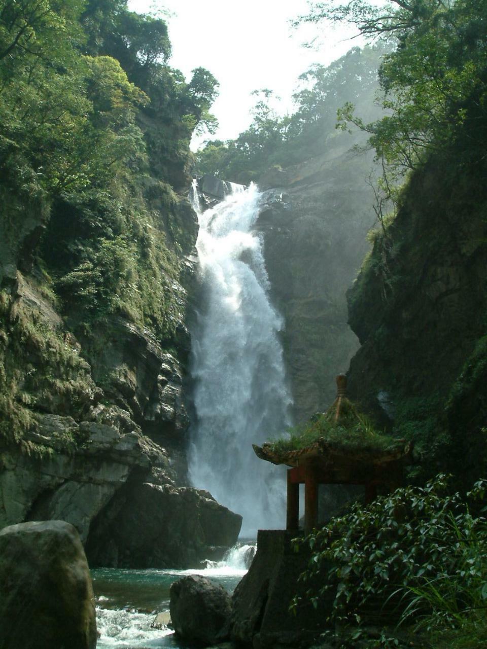Xanadu Hostel Yisheng Exteriör bild